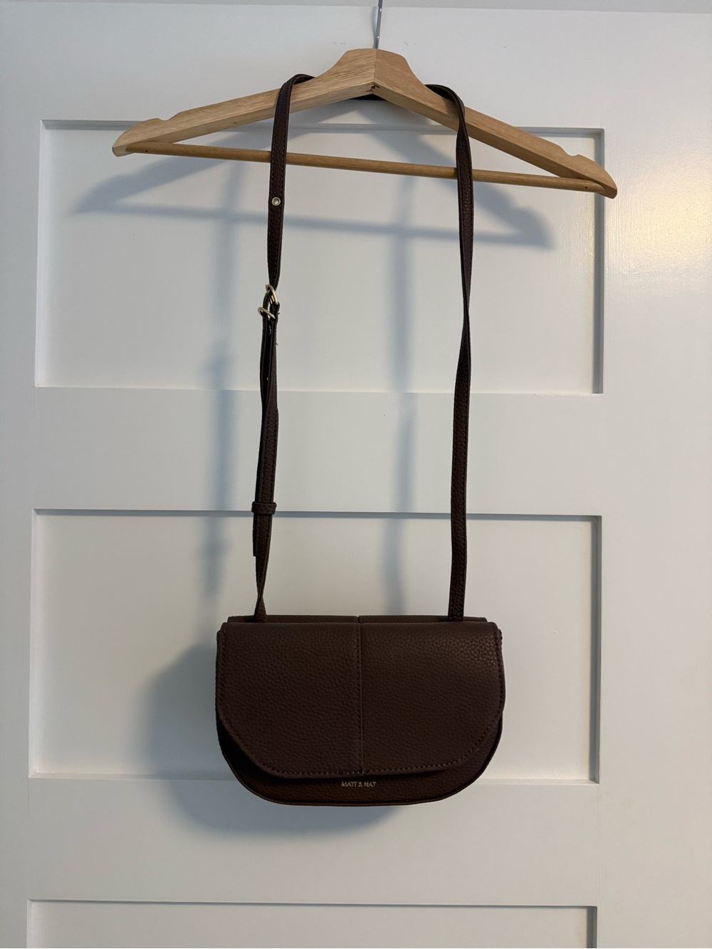 Matt & Nat Brown Vegan Leather Crossbody Bag